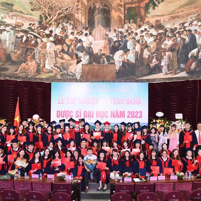 LỄ TỐT NGHIỆP VÀ TRAO BẰNG DƯỢC SĨ 77Win01 ưu đãi hấp dẫn NĂM 2023